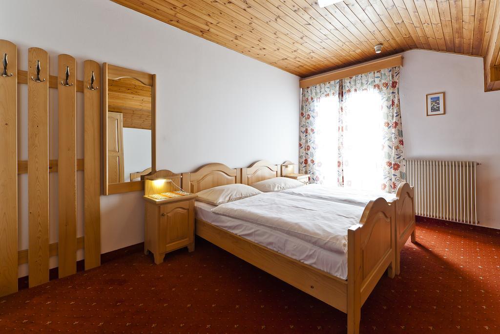 Hotel Brueckenwirt - Al Ponte Монтанья Номер фото